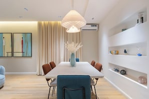 Comfort Apartment, 2 Bedrooms, Kitchen, Pool View | Dining - Maison BE Residences (Ikoyi)
