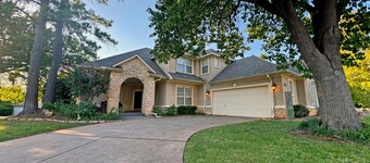 Edmond Golf Escape -3BR • 3BA • 4 Beds