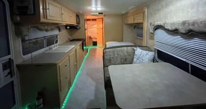 Amazing 2-bedroom cottage in Hamilton perfect for a relaxing getaway