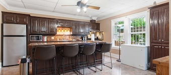 Downtown Lafayette 4BR Home with Parking