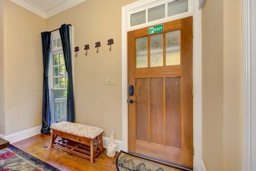 Bear Bluff - Game Room, Fire Table, Comfy Patio + Community Activities