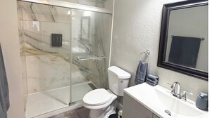 Unclassified image, 4 of 14, button - 2BR APT Near Ybor, Downtown, Airport, Busch Gardens & Adventure Island (Tampa)