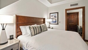 Unclassified image, 2 of 11, button - Bachelor Gulch Two bedroom/ skiin  skiout. Daily service/ lift tickets/ Ritz (Avon)
