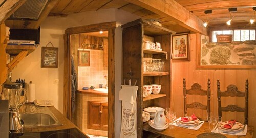 CANTATES CHALET with Private Jacuzzi on VRBO