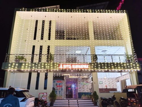 HOTEL MANSAROVAR