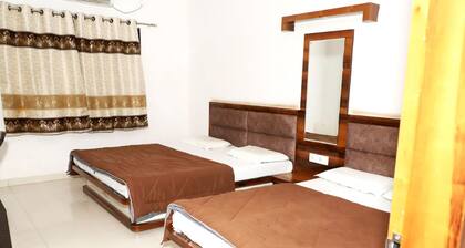 HOTEL MANSAROVAR