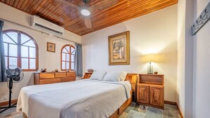 Room - Fabulous Ocean front Appartment in Flamingo (Playa Flamingo)