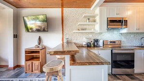 Private kitchen - Fabulous Ocean front Appartment in Flamingo (Playa Flamingo)