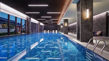 Indendørs pool