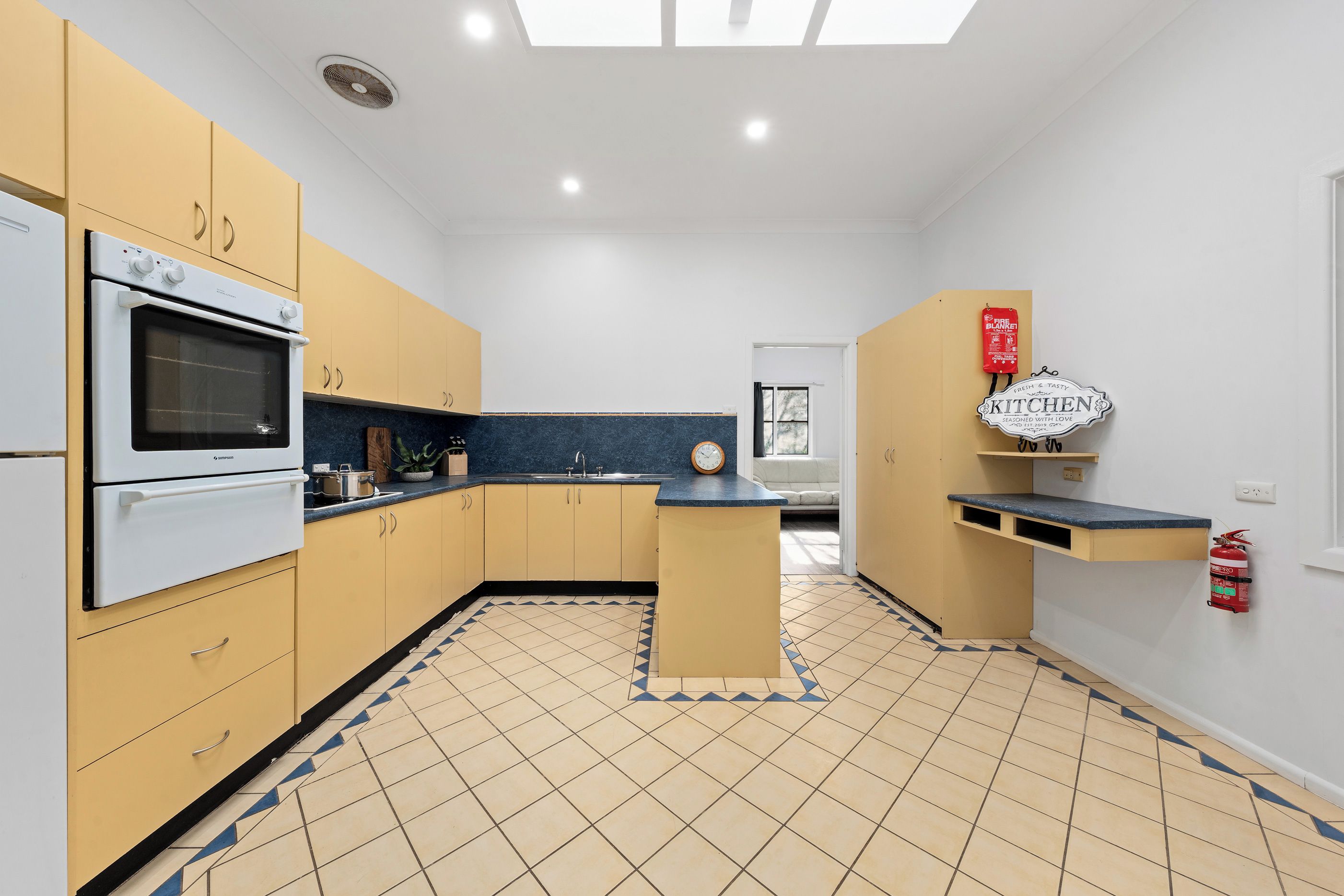Classic House, Garden View | Private kitchen
