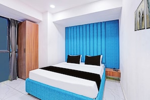 Room - Hotel O Althan Formerly Hotel Niraant (Surat)