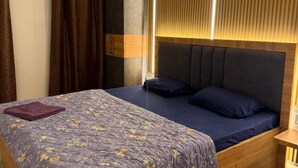 Room, 1 Bedroom, Smoking, Terrace - Room-charming B&B Room With Private Faci (Jammu)