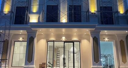 Diamond Hotel