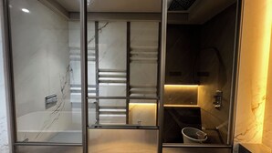 Unclassified image, 5 of 23, button - Breeze Suites by Jumbo Holidayz (Panchgani)