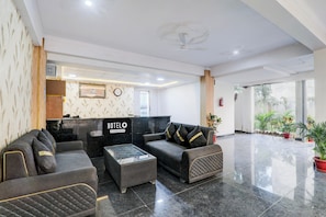 Ảnh chưa phân loại, 3 trong số 38 ảnh, nút