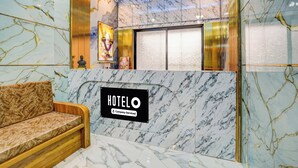 Ảnh chưa phân loại, 3 trong số 26 ảnh, nút