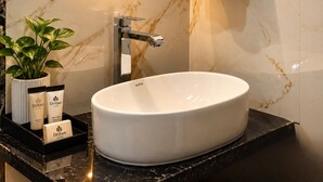 Bathroom - Vista Majestic By Dritan Hospitality  (Udaipur)
