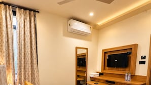 Room - Vista Majestic By Dritan Hospitality  (Udaipur)