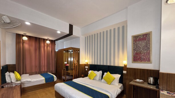 Room - Hotel Diplomat (Shimla)