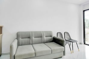 Classic Room | Living area - Townhouse Oak Townhouse Oak BN Reddy (Hyderabad)