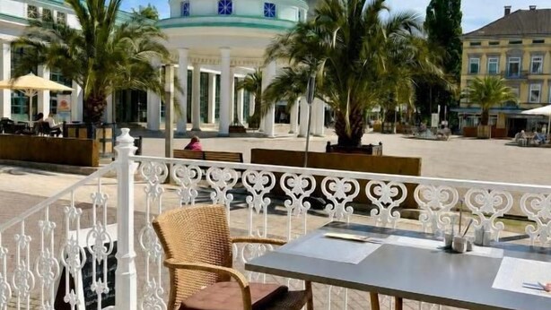 Outdoor dining - Hotel Fürstenhof (Bad Pyrmont)