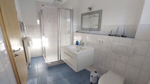Bathroom - Riether holiday apartments (Friedrichshafen)