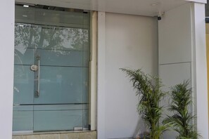 Unclassified image, 4 of 32, button - Hotel O Jagruti Nagar Ghatkopar (Mumbai)