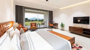 Standard Double Room, Lake View - Traavista Rivera The Lake House (Panwari)