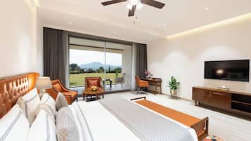 Standard Double Room, Lake View | Free WiFi