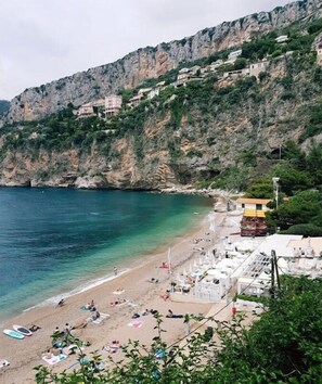 Unclassified image, 2 of 18, button - Holiday apartment in Èze with swimming pool (Èze)