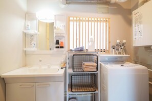 Unclassified image, 4 of 47, button - Vrbo Property (Unknown)