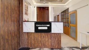 Lobby - Townhouse Oak Arvindo Park Indira Nagar (Lucknow)