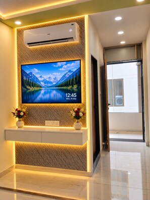 Ảnh chưa phân loại, 5 trong số 10 ảnh, nút