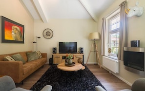 Living area - Vrbo Property (Putten)