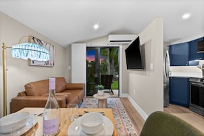 Living area - Naples Studio • Private Patio | Vanderbilt Beach + Mercato | Starfish Cottage (Naples)
