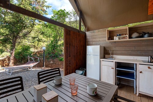 Glamping 'Tenda - Provvisorio' with Air Conditioning