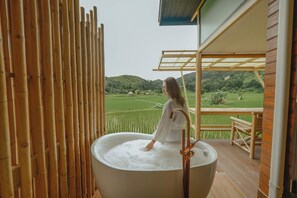 Deluxe Single Room, Mountain View | Spa - Sapanklangna (Bo Kluea)