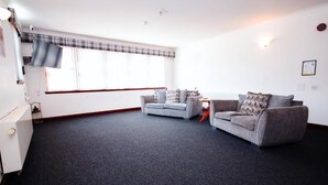 Unclassified image, 4 of 19, button - Weston House (Keith)
