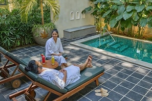 Ảnh chưa phân loại, 4 trong số 49 ảnh, nút