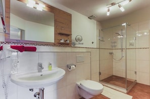 Bathroom - Untersberg "Jodlbauer" (Bad Reichenhall)