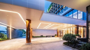 Unclassified image, 2 of 52, button - Holiday Inn Tongren Wanshan (Tongren)
