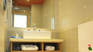 Bathroom - Yuhao Business Hotel (Dali)