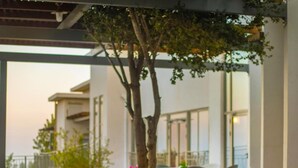 Outdoor dining - C Hotel (Mateh Yehuda)