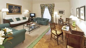 Living area - Oriuolo Giotto (Florence)