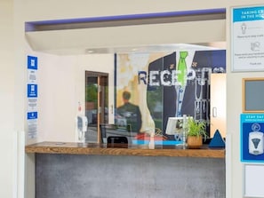 Lobby - Ibis Budget Portishead Marina (Bristol)