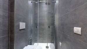 Bathroom - Mamo Florence - Ricasoli Apartment (Florence)