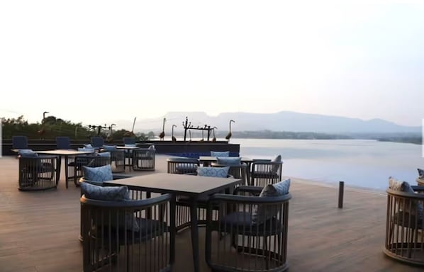 Outdoor dining - Mastiff Select Riveria Resort, Igatpuri Road, Nashik (Nashik)