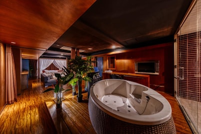 Hotel Oarai Seven Seas
