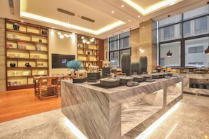 Ảnh chưa phân loại, 3 trong số 53 ảnh, nút