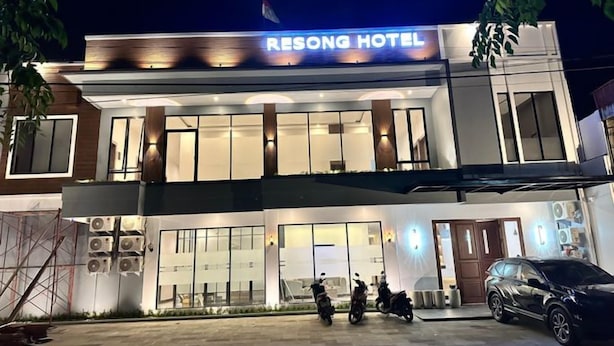 Exterior - Resong Hotel (Padang)
